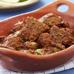 Carne adovada
