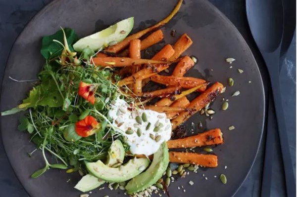Carrot and avocado salad with crunchy seeds