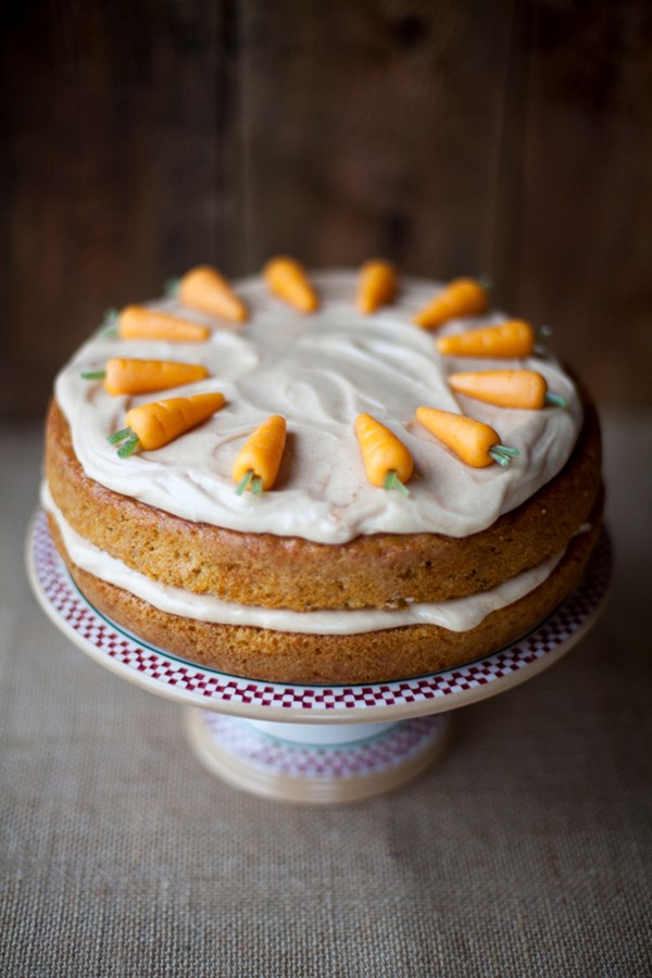Carrot and cardamom cake with cinnamon cream cheese frosting