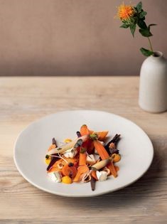 Carrot and goat’s cheese salad