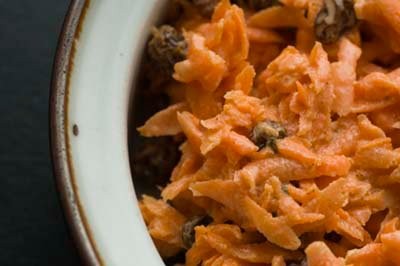 Carrot and raisin salad
