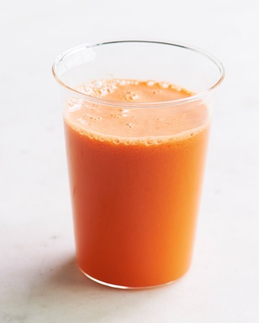 Carrot, apple, and lemon juice