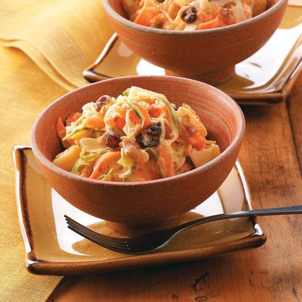 Carrot cabbage slaw 