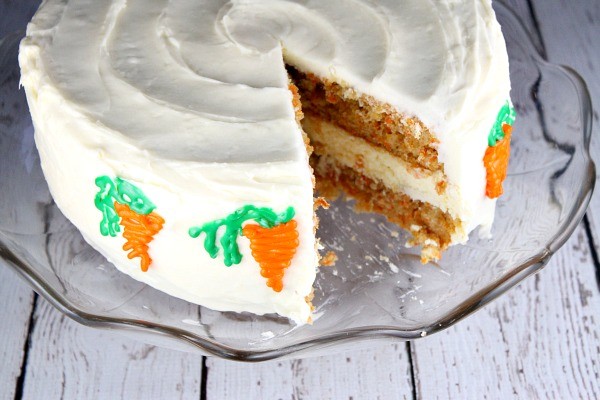 Carrot cake cheesecake cake