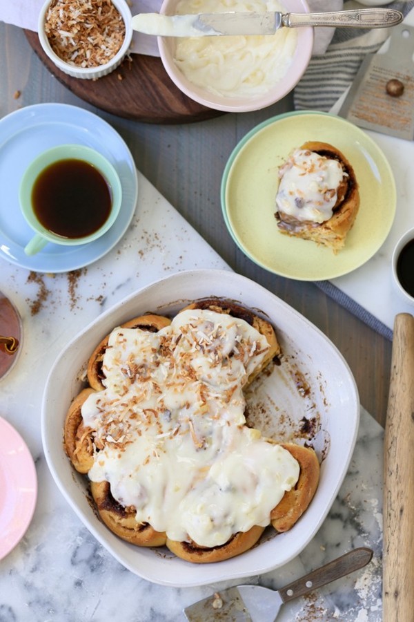 Carrot cake cinnamon rolls