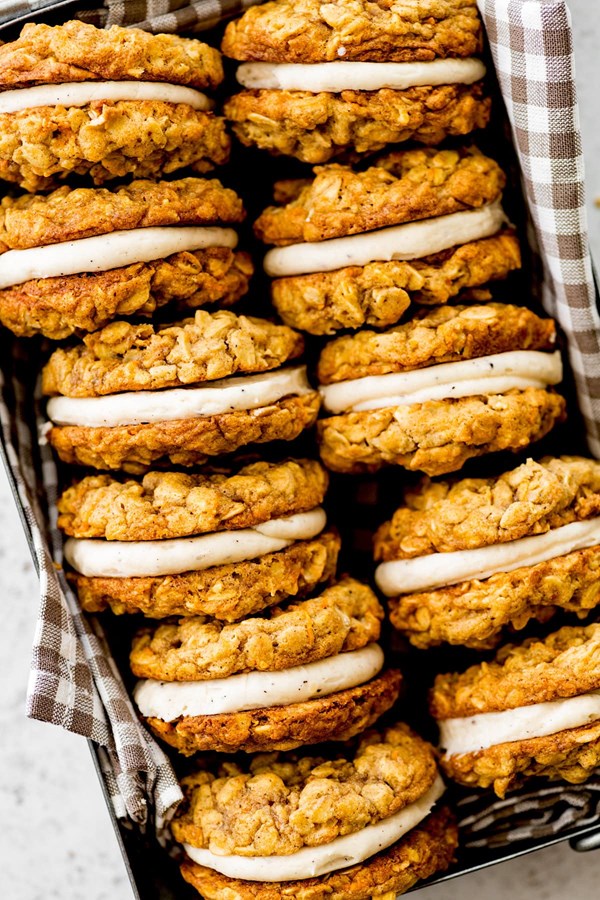 Carrot cake cookies