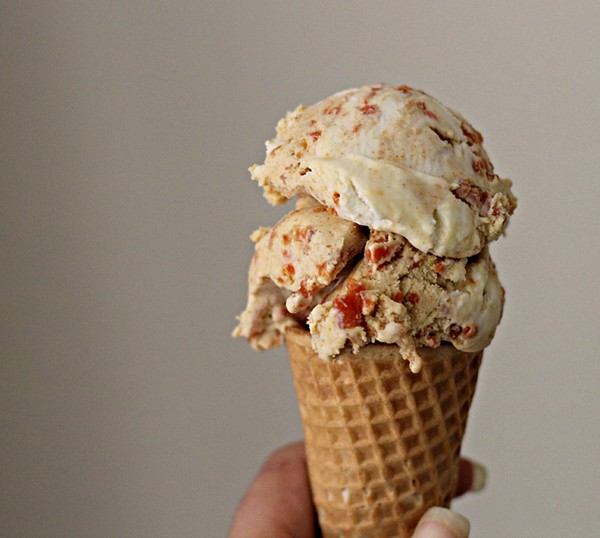 Carrot cake ice cream