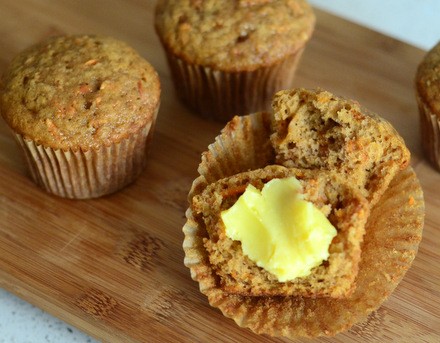 Carrot cake muffins