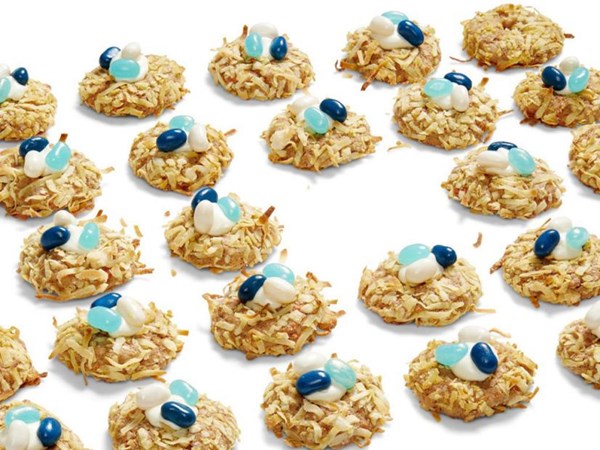 Carrot cake nest cookies