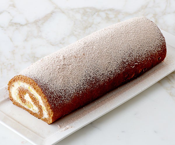 Carrot cake roulade with pineapple cream cheese