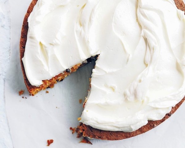 Carrot cake with cream cheese icing