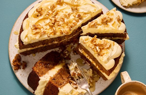 Carrot cake with honey frosting