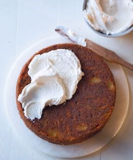 Carrot cake with lemony icing