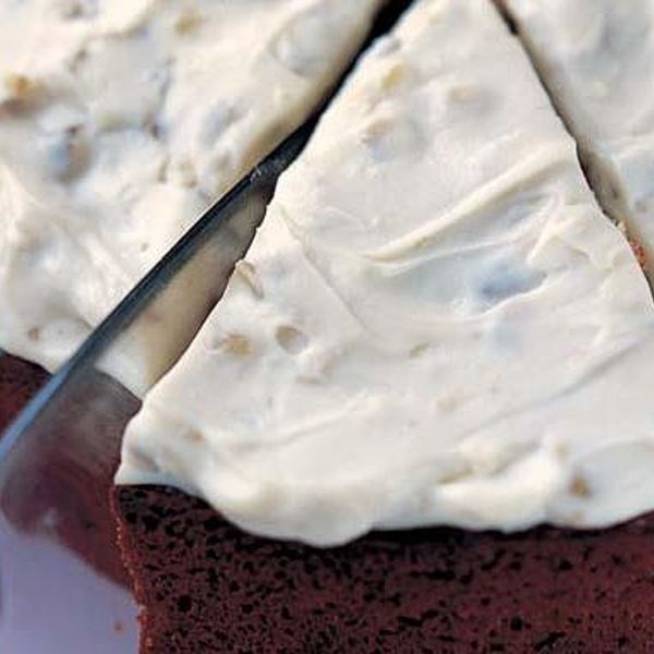 Carrot cake with mascarpone topping