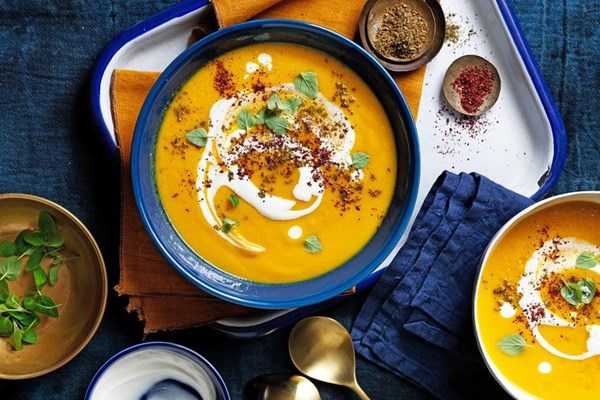 Carrot, cauliflower & zaatar soup
