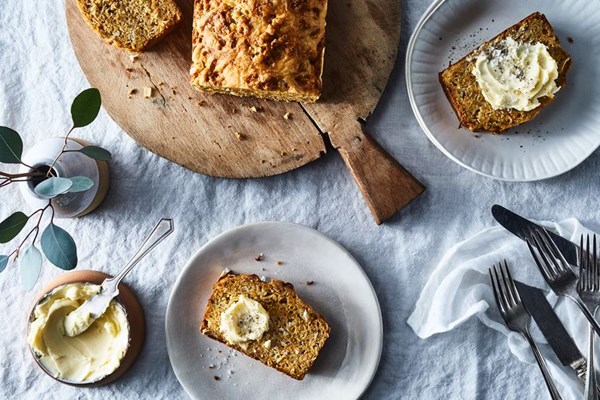 Carrot, cumin & Gouda loaf cake 