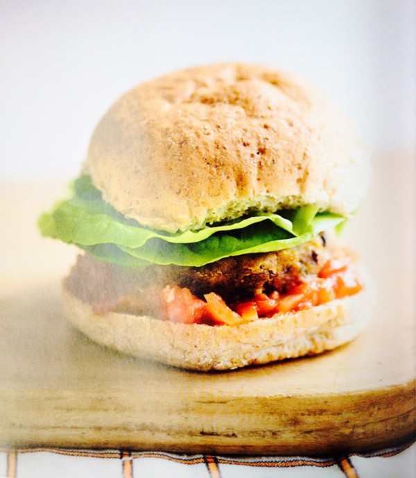Carrot, cumin and kidney bean burgers
