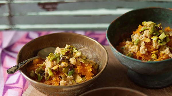 Carrot halwa with milk sweet crumble