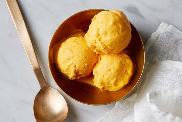 Carrot ice cream