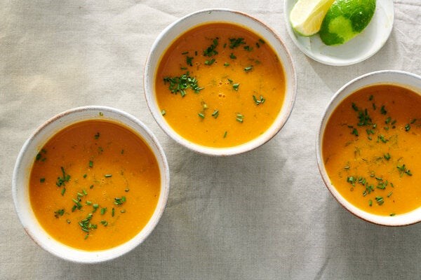 Carrot-leek soup with miso