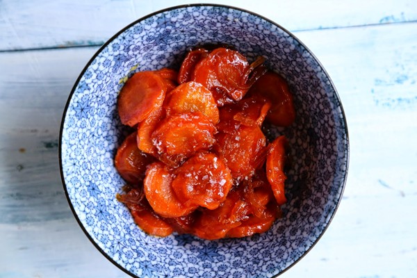 Carrot marmalade, carrot juice, simmered carrots