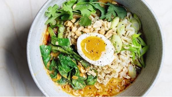 Carrot peanut satay ramen