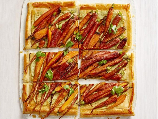 Carrot tart with cashew-tahini sauce