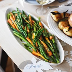 Carrots, asparagus and beans with herb butter