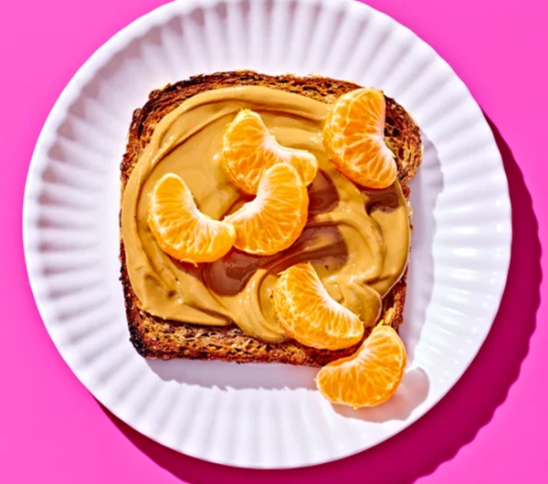 Cashew butter & clementine toast