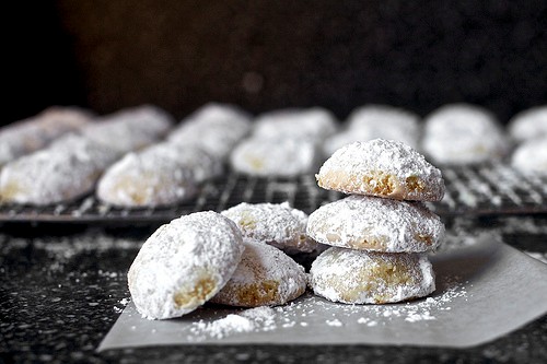 Cashew butter balls