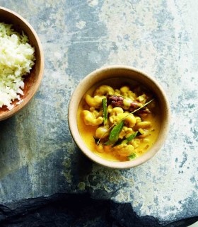 Cashew nut curry