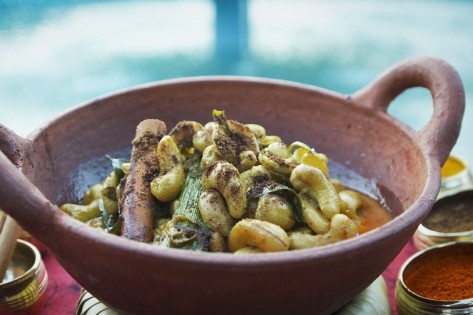 Cashew nut curry