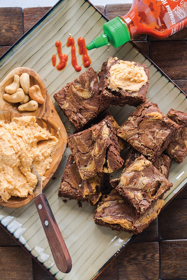 Cashew Sriracha frosting