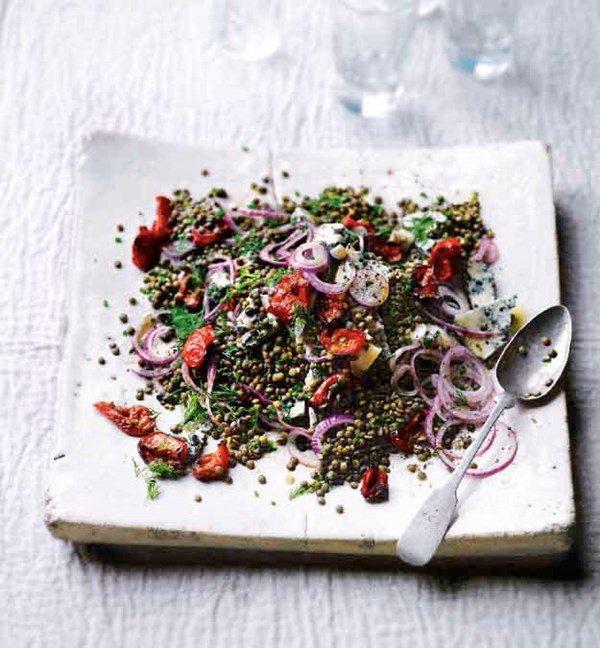 Castelluccio lentils with tomatoes and Gorgonzola