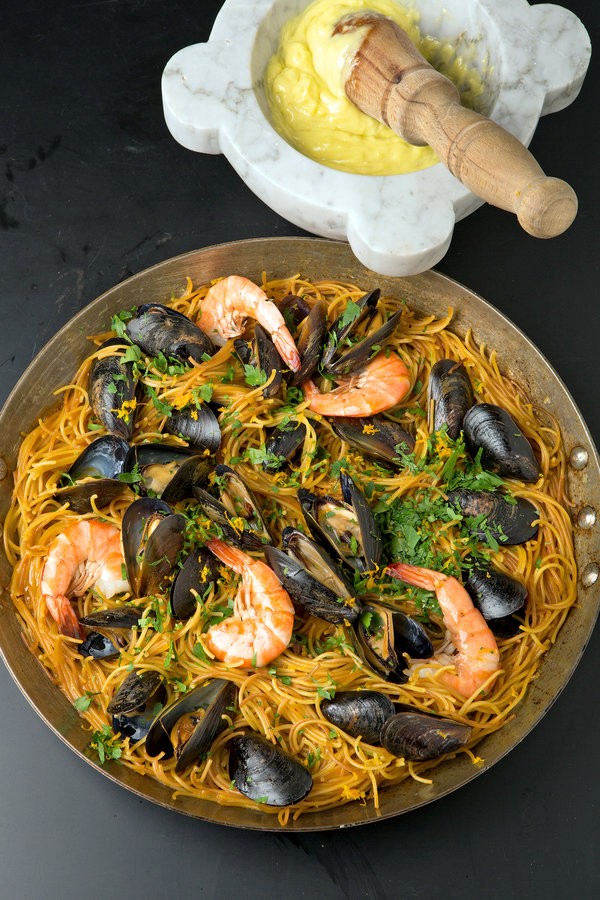 Catalan fideuà