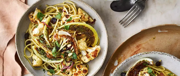 Cauliflower, anchovy and raisin spaghetti