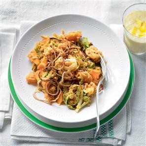 Cauliflower and lentil pilau with mango lassi