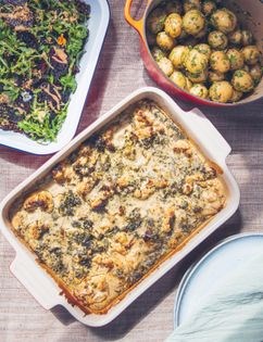 Cauliflower bake with kale and cashew cheese