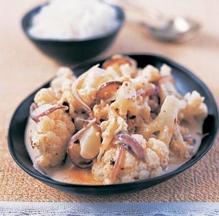 Cauliflower braised with chilli