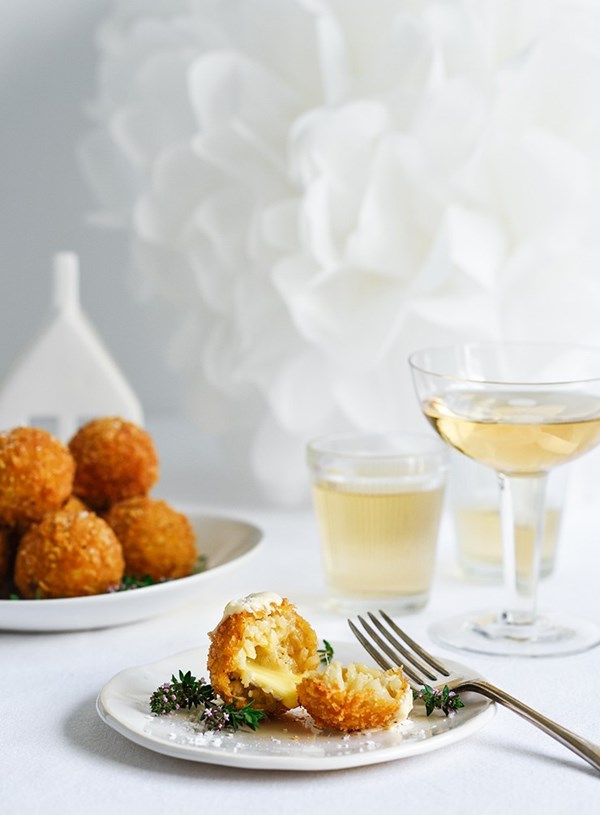 Cauliflower cheese and thyme arancini