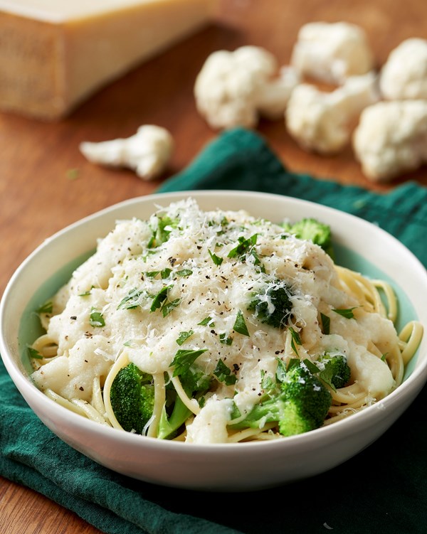 Cauliflower cheese sauce