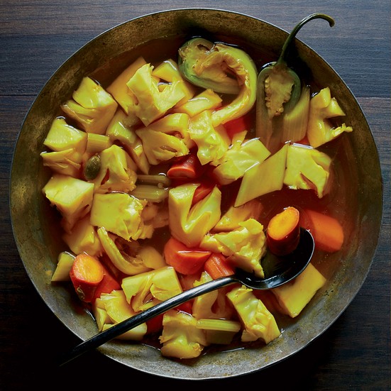 Cauliflower-heart pickles