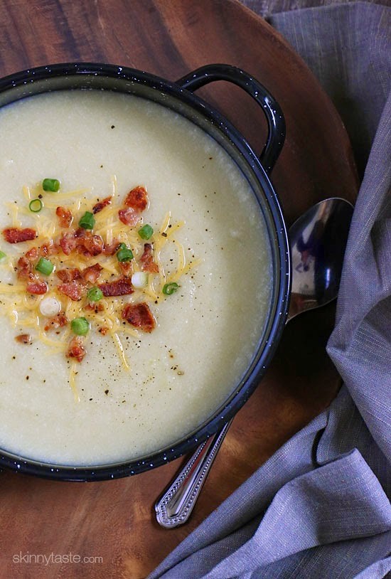 Cauliflower leek soup