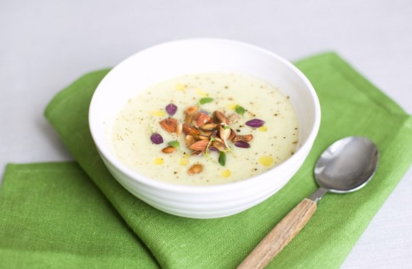 Cauliflower leek soup