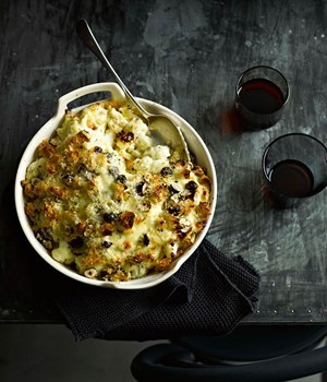 Cauliflower mac and cheese with hazelnuts