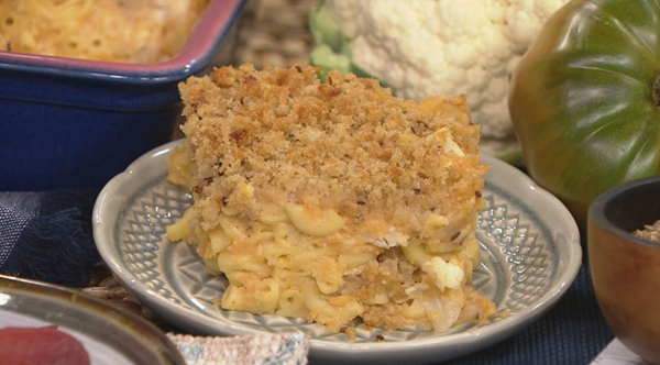 Cauliflower mac 'n' cheese, Avonlea cheddar, caraway rye crust