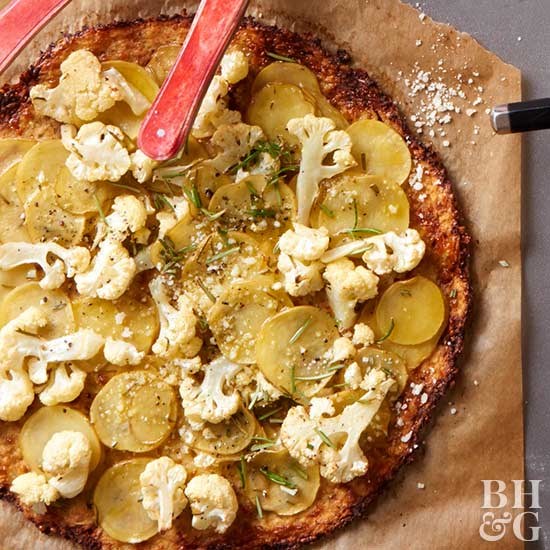 Cauliflower-potato pizza with cauliflower crust