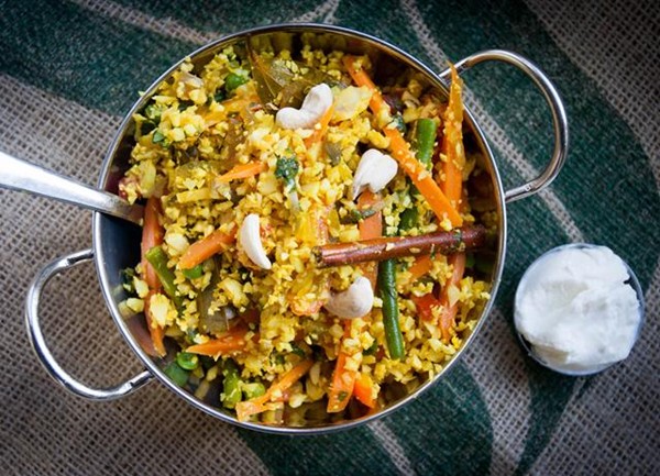 Cauliflower 'rice' biryani