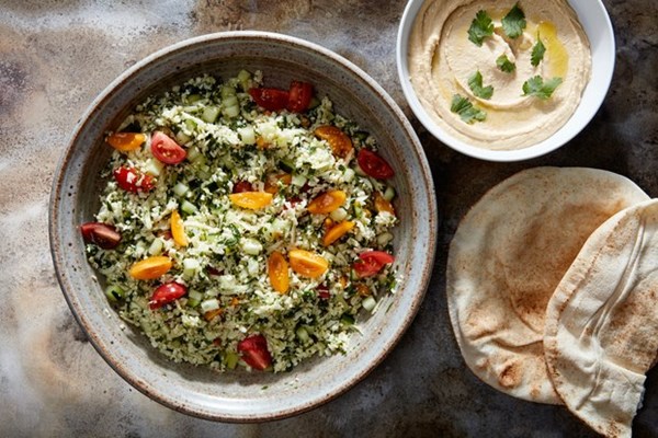 Cauliflower "rice" tabbouleh