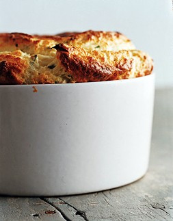Cauliflower soufflé with brown butter